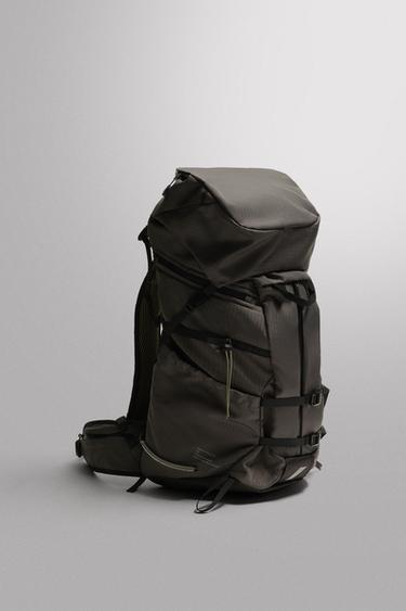 SAC À DOS DE SPORT 55L - Gris de Zara - Image 5
