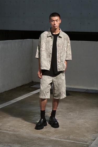 ABSTRACT PRINT RELAXED FIT BERMUDA SHORTS - 029 by Zara