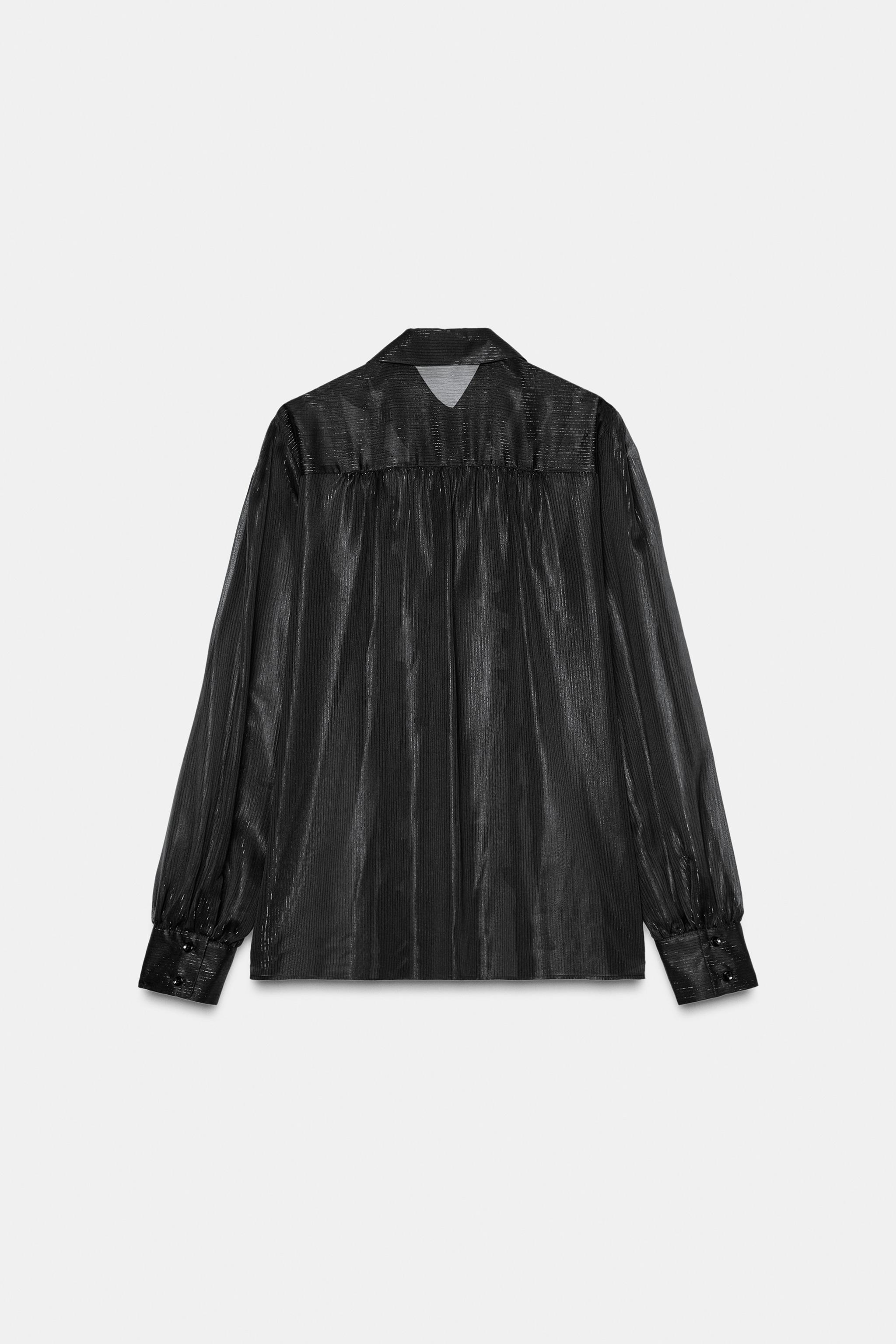 CHEMISE SEMI-TRANSPARENTE À VOLANTS ET FANTAISIE