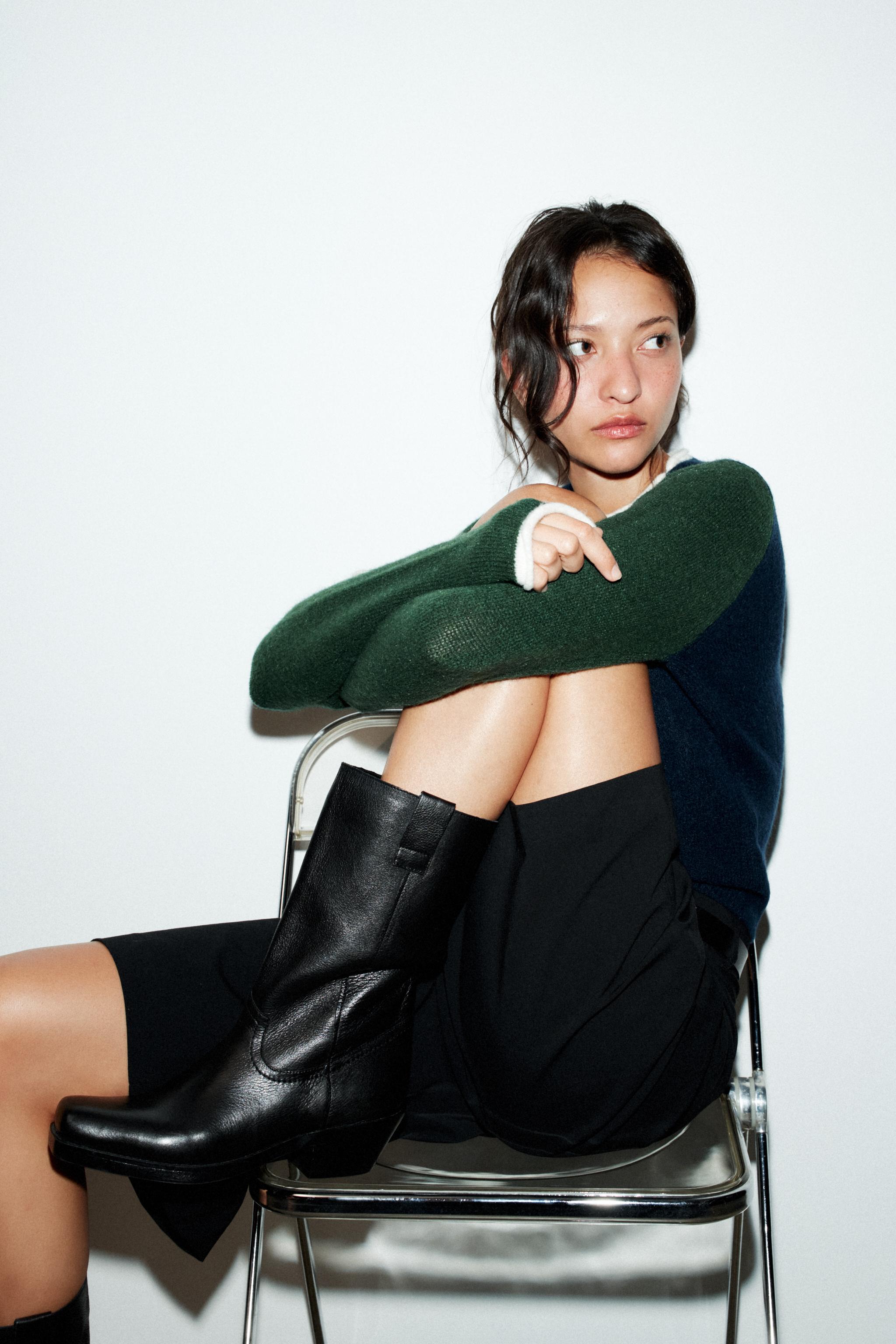 レザーラスティックショートブーツ - ブラック | ZARA Japan / 日本