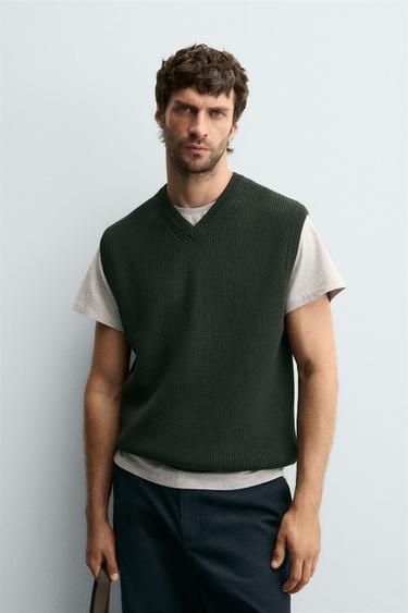CHALECO PUNTO PERLADO - Verde oscuro de Zara