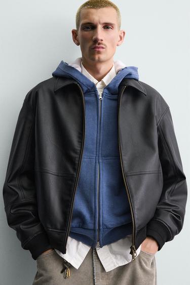 BLOUSON BOMBER MATIÈRE SYNTHÉTIQUE - Noir de Zara - Image 4