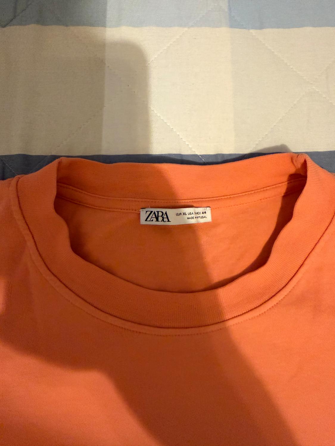 T-SHIRT WITH MATCHING TOPSTITCHING - Image 2