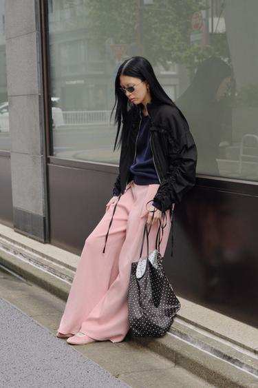 CONTRAST BOMBER JACKET - Black by Zara