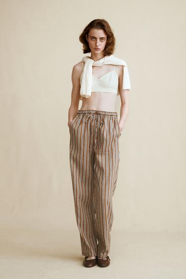 PANTALÓN RAYAS CON LINO CREATED BY CARAMEL LONDON X ZARA - Chocolate de Zara