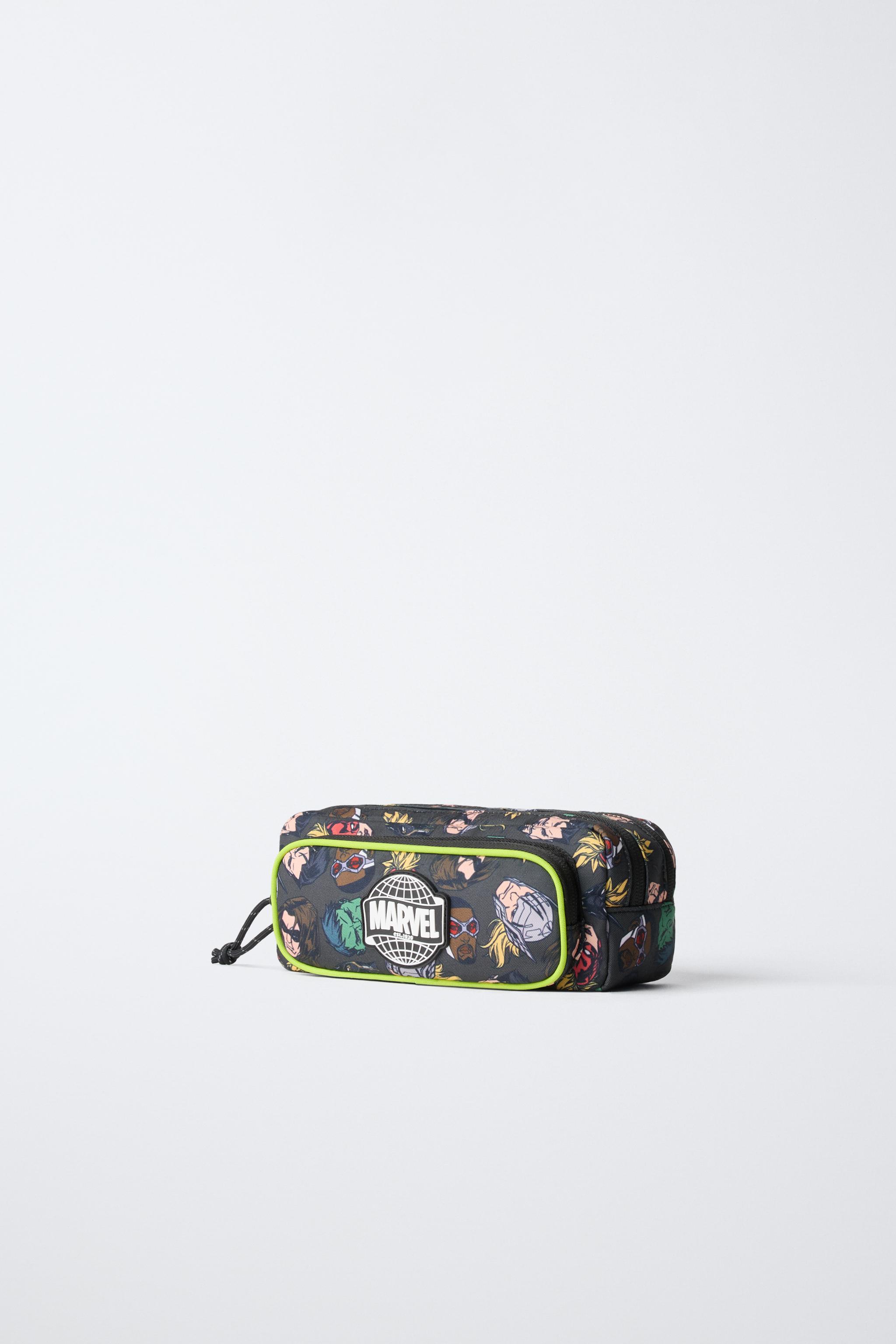 MARVEL © TOILETRY BAG — Charcoal gray