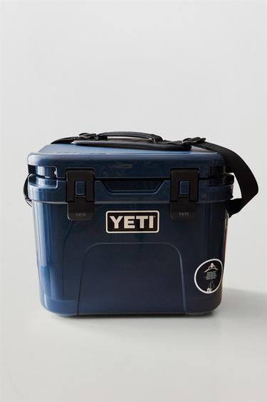 NEVERA RÍGIDA PORTÁTIL PEQUEÑA YETI - Azul de Zara