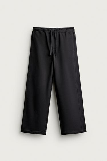 PANTALÓN CHÁNDAL STRAIGHT FIT BÁSICO - Negro de Zara