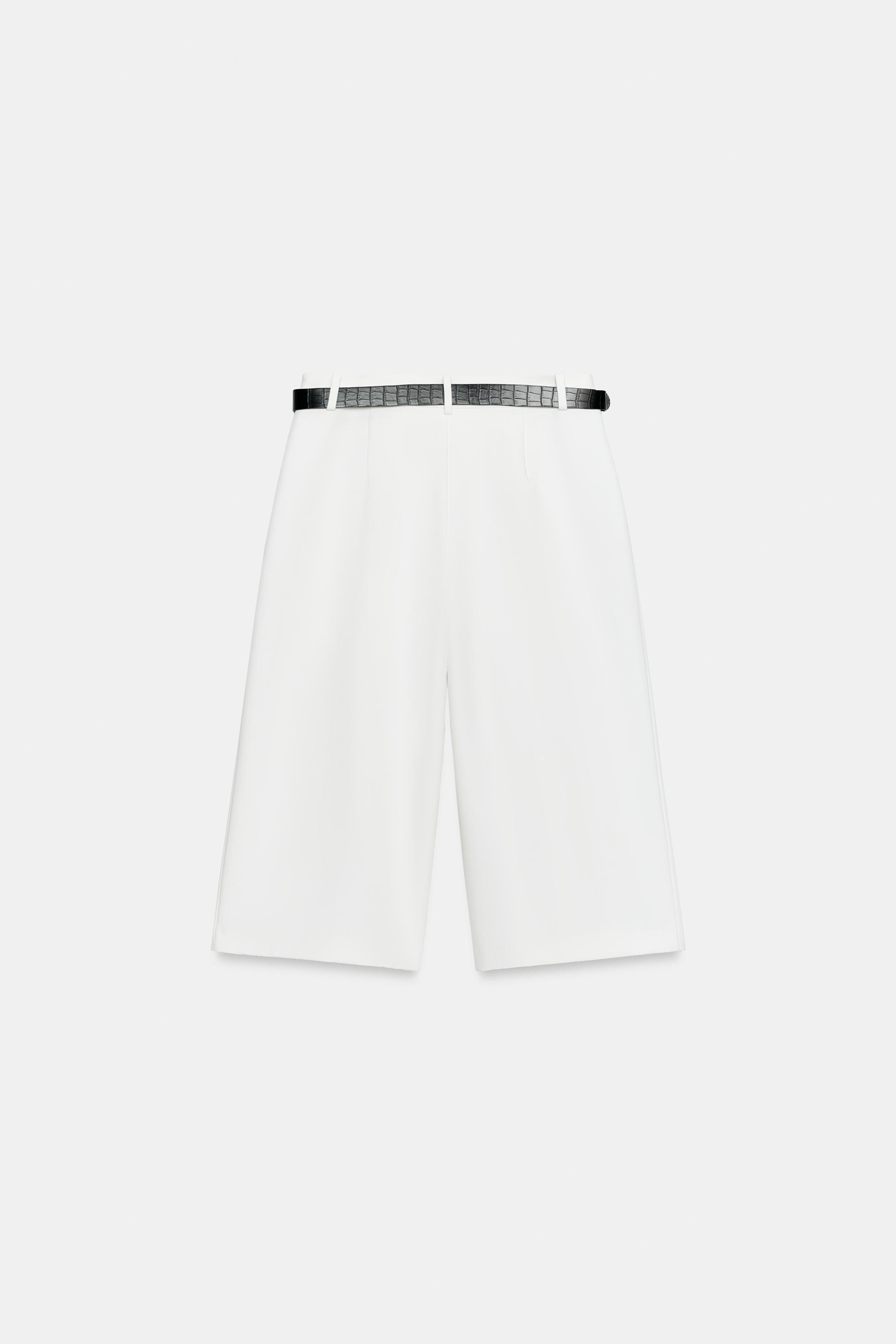 BERMUDA LONG AVEC CEINTURE