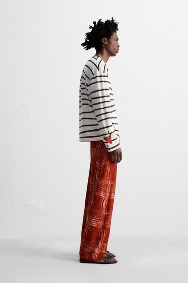 STRIPED PRINT T-SHIRT © OTIS KWAME KYE QUAICOE - Red by Zara - Image 3