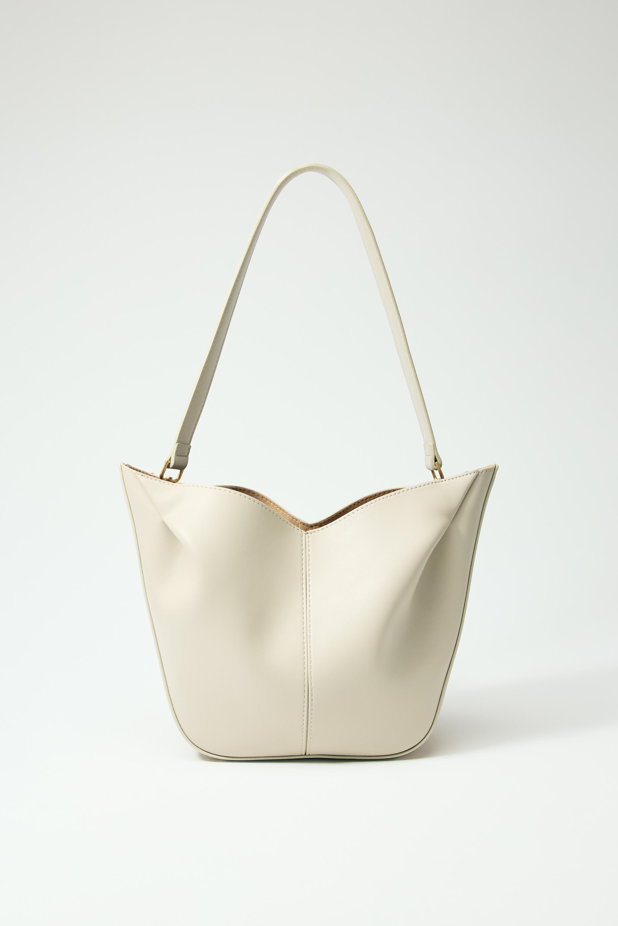 6,590 → ¥3,950！？【ZARA】一目で買い確♡「高見えバッグ