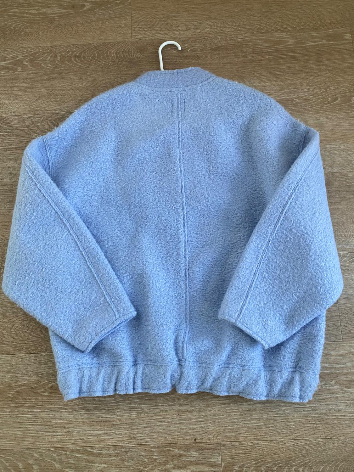 OVERSIZED BOUCLE BOMBER - Image 4