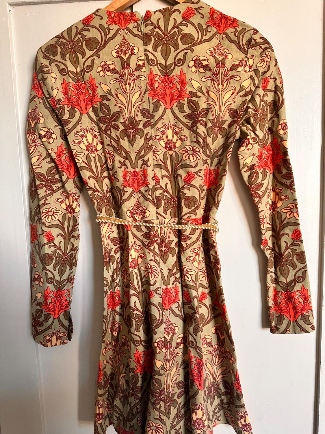 PRINTED DRESS WITH BELT - Image 2