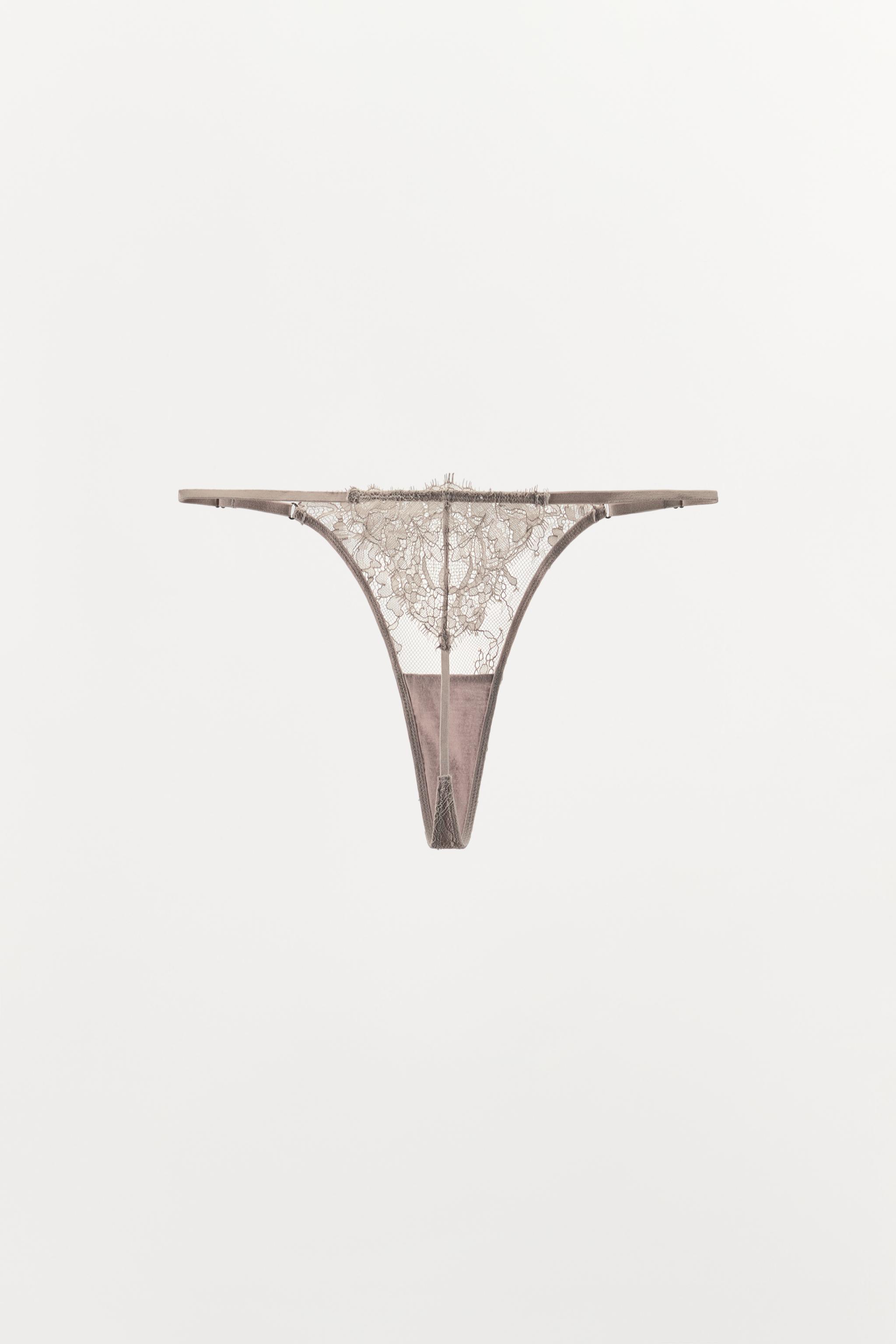 LACE THONG