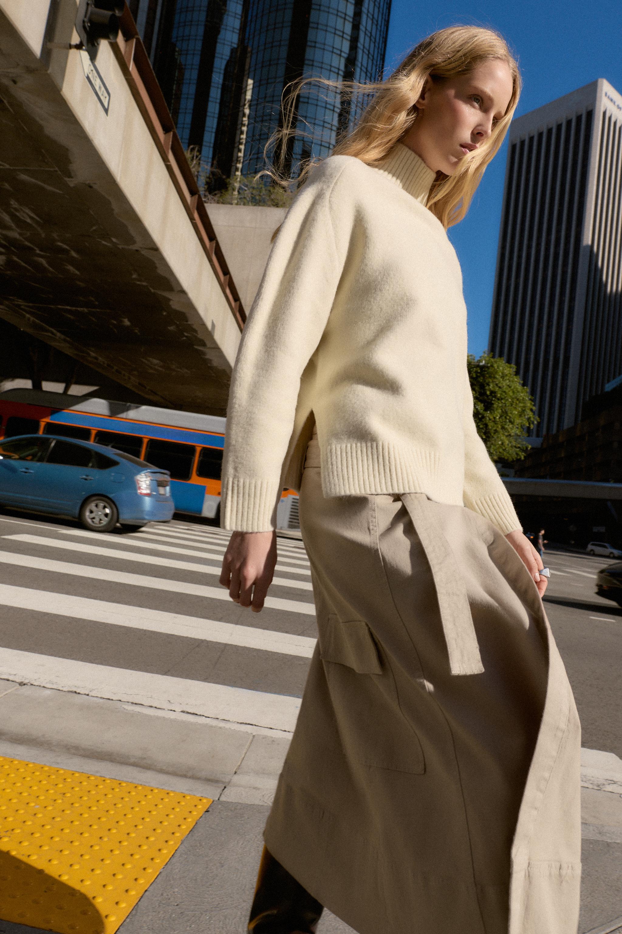 PLAIN KNIT HIGH NECK JUMPER