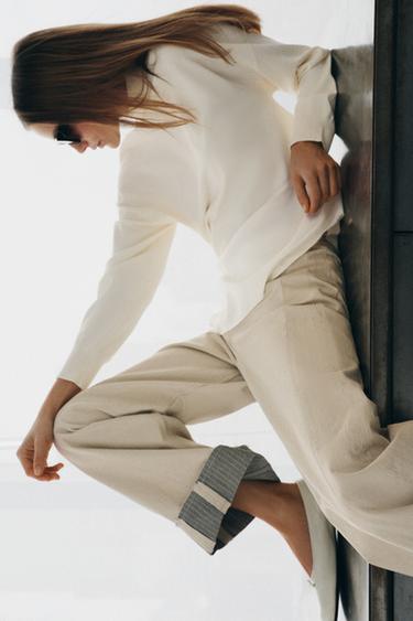 PULL EN MAILLE BIMATIÈRE ASYMÉTRIQUE - Blanc de Zara - Image 3