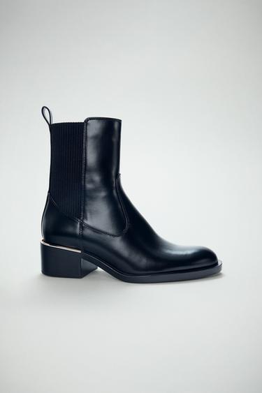HEELED ANKLE BOOTS - Black by Zara