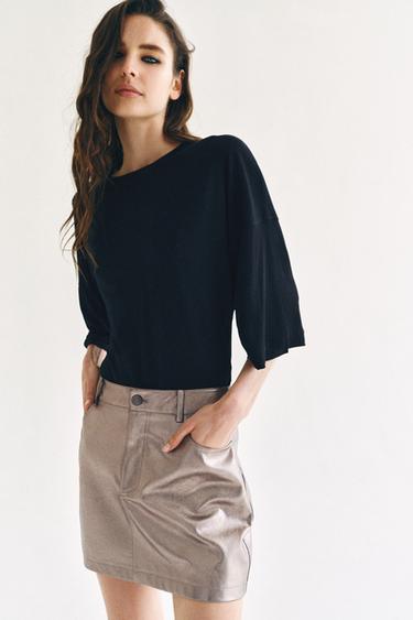 FALDA MINI EFECTO PIEL - Plata de Zara