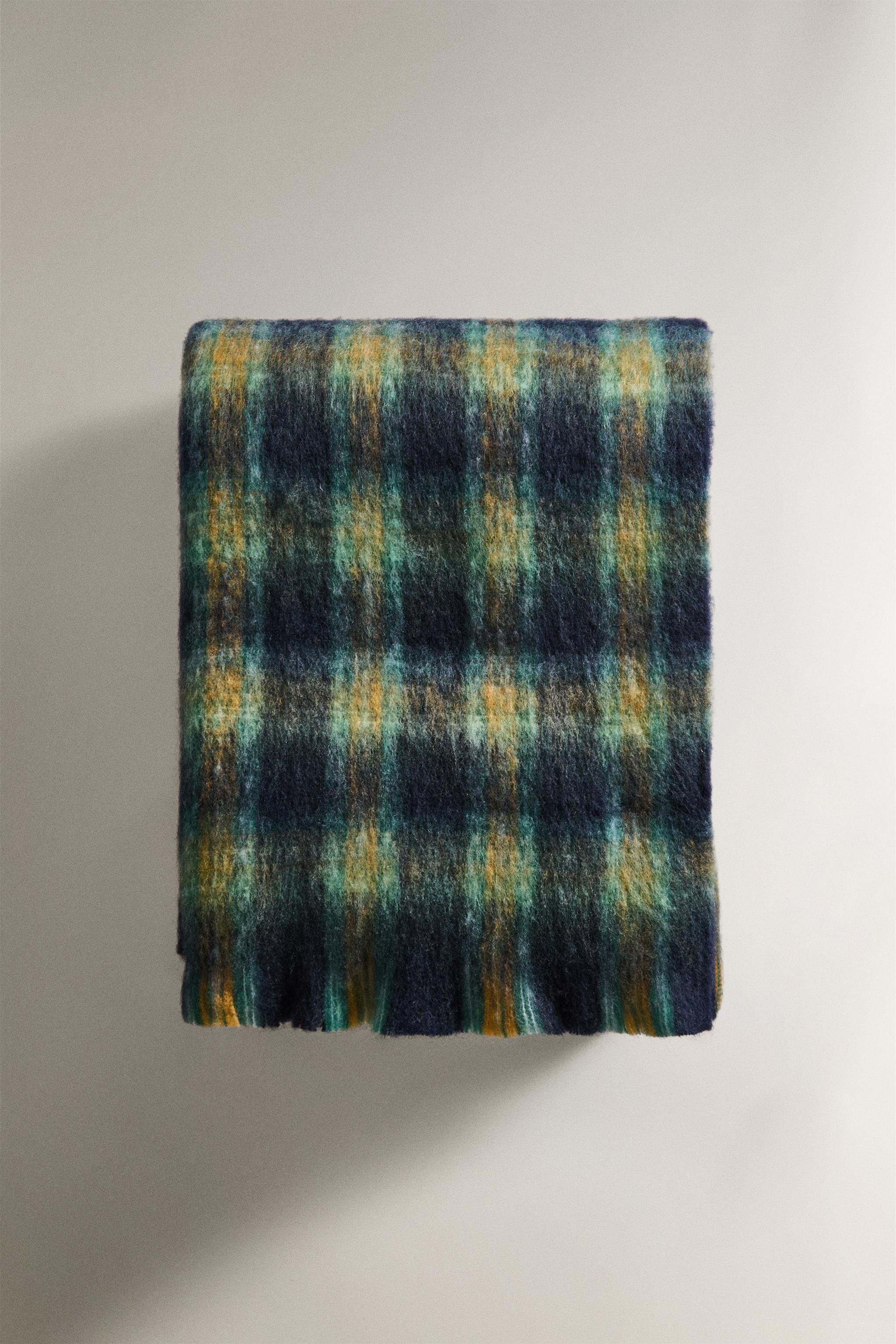 SOFT CHECK BLANKET