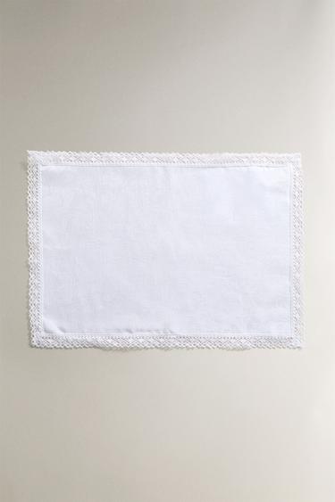 LINEN JACQUARD PLACEMAT - أبيض الخاص بـ Zara
