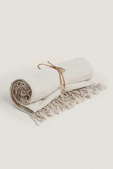 CHENILLE THROW - Light grey by Zara - Image 5