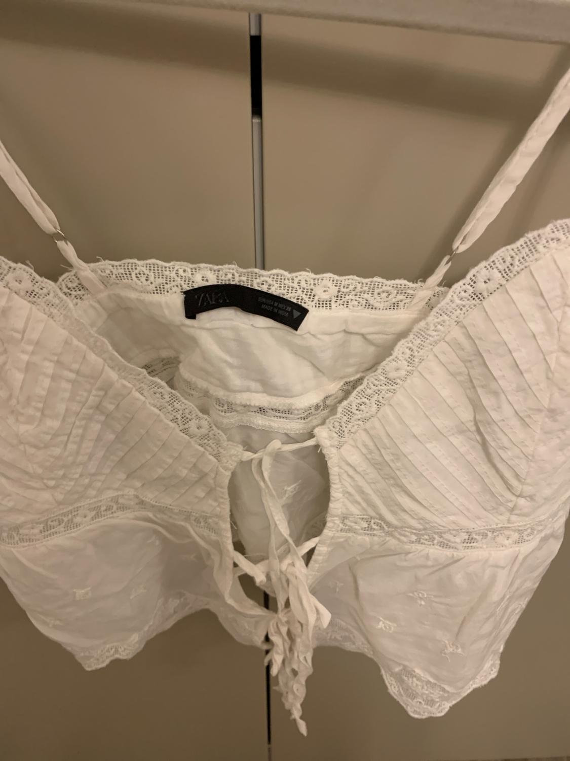EMBROIDERED STRAPPY TOP - Image 3