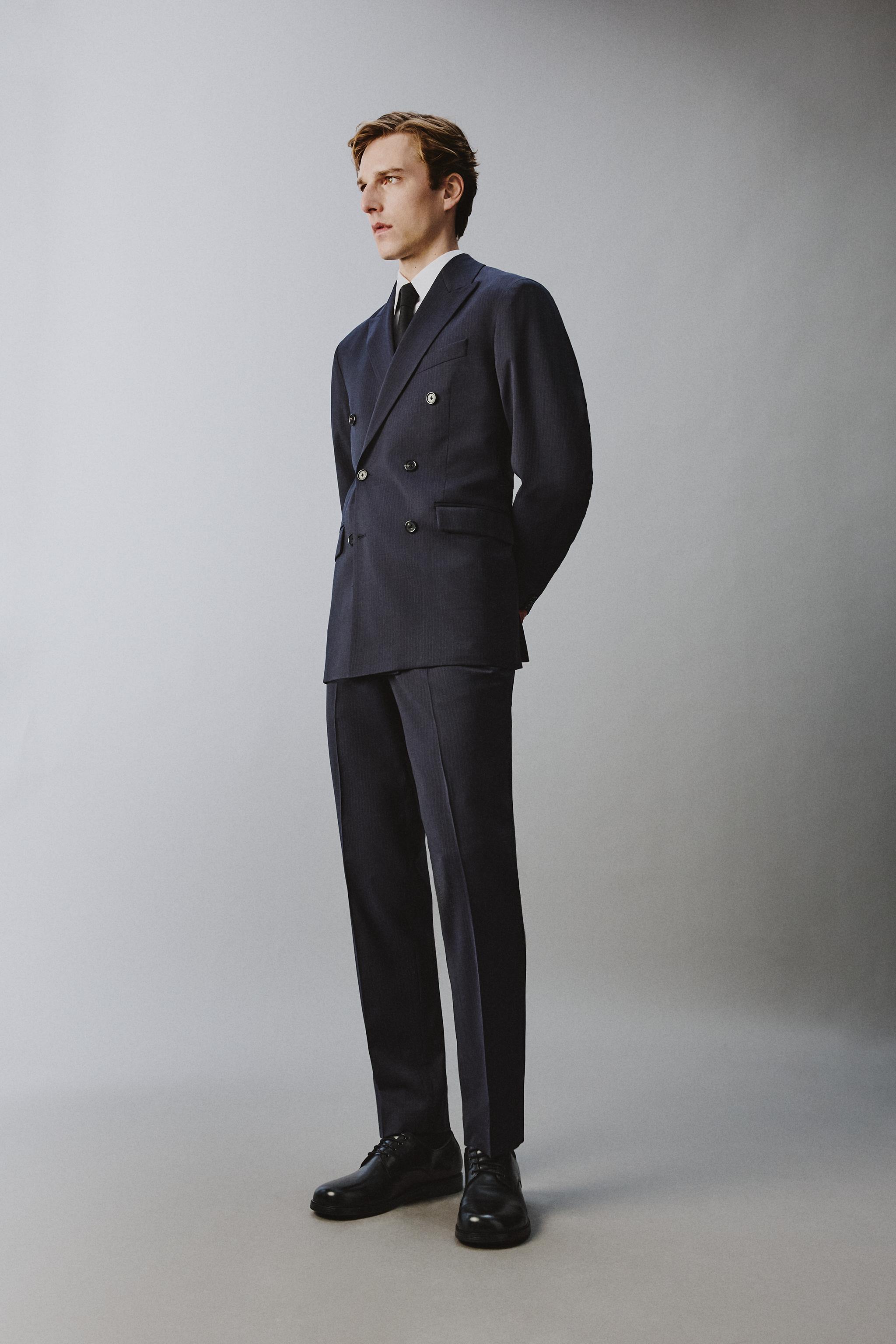 【新品タグ付き】定価3.4万 ZARA ピンストライプ柄ダブルブレストスーツ46 ピンストライプ柄ダブルブレストスーツブレザー - グレー | ZARA Japan