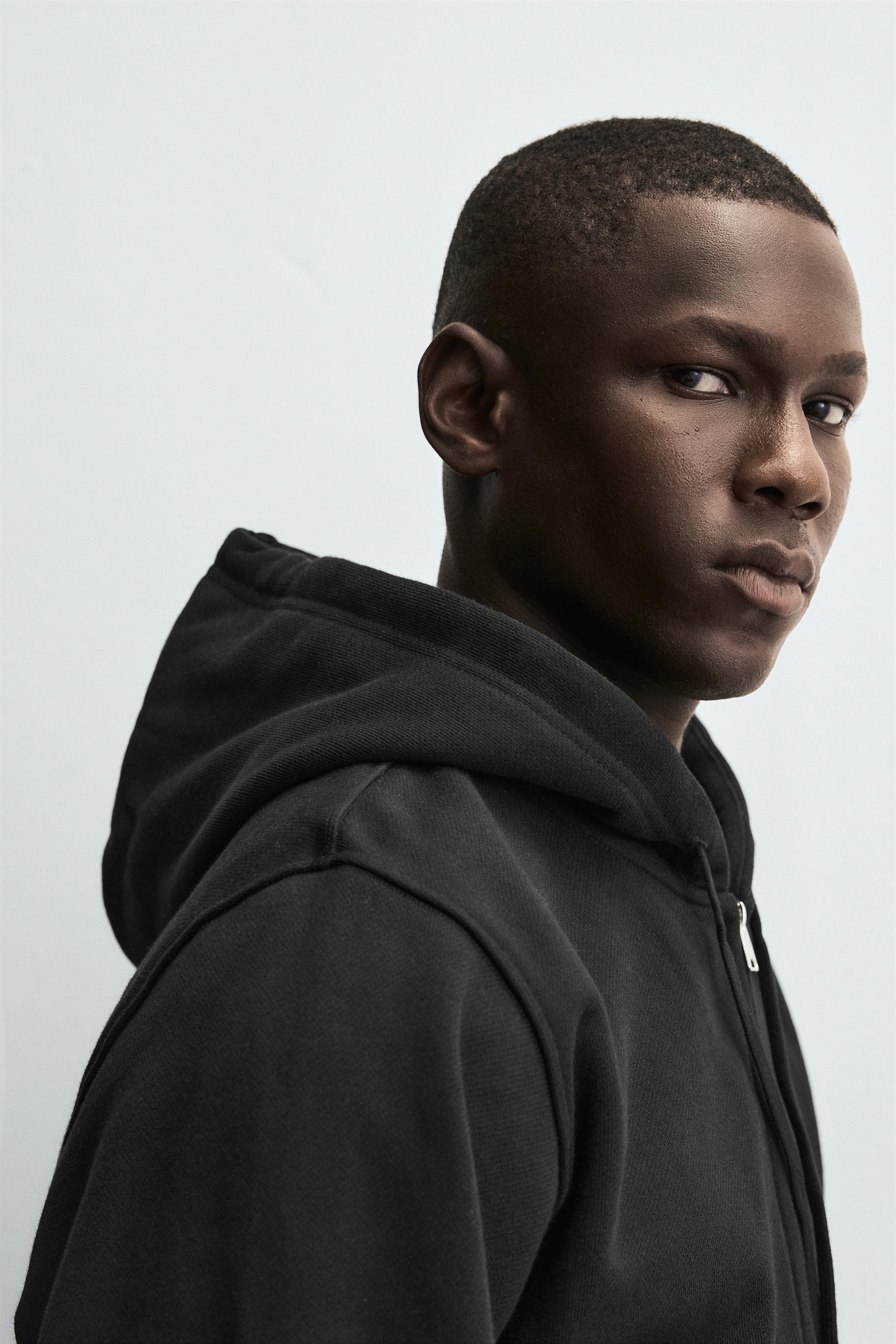 HEAVY WEIGHT ZIP HOODIE - Black | ZARA Canada