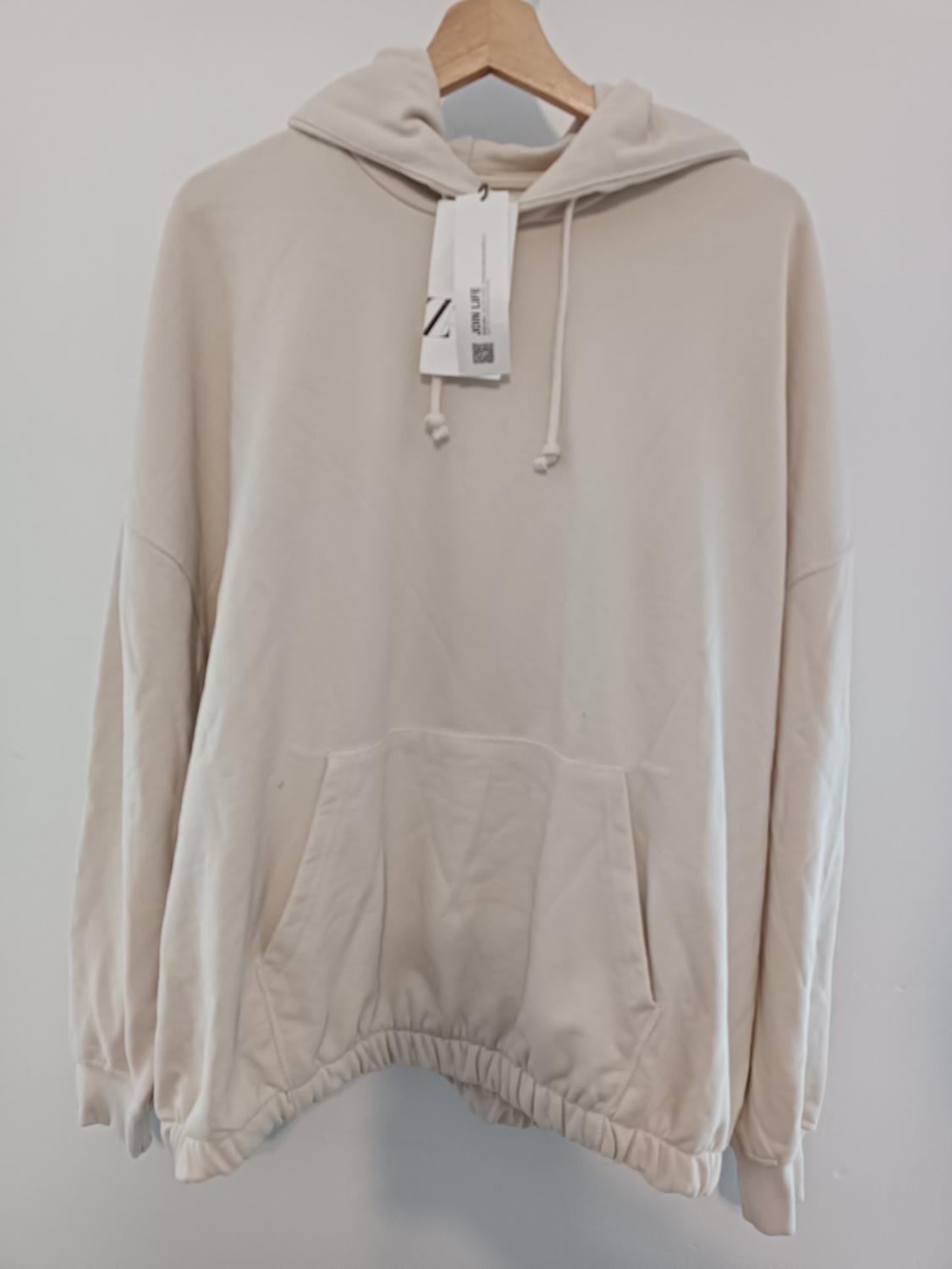 OVERSIZE HOODIE