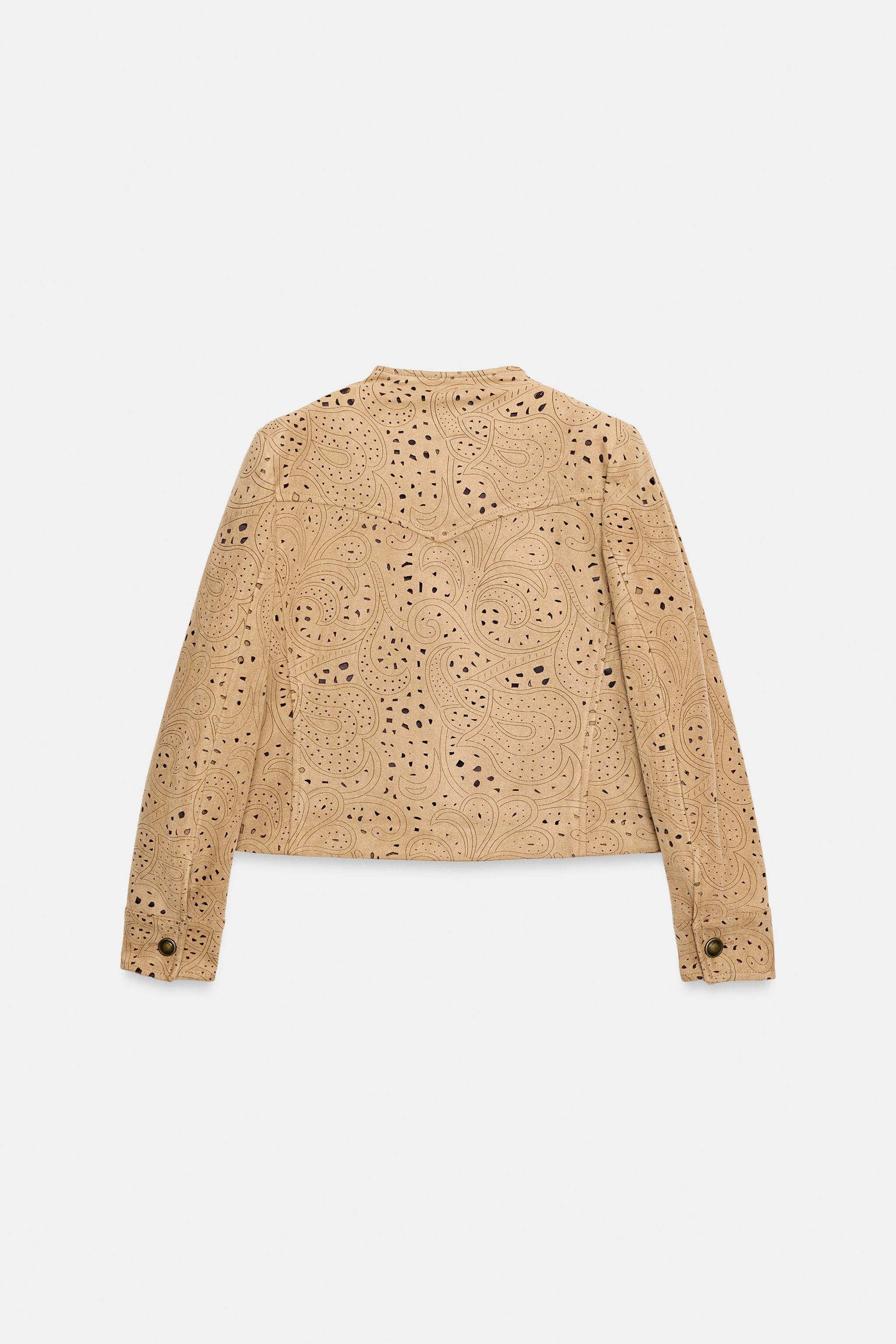 VESTE EFFET DAIM TROQUELÉE