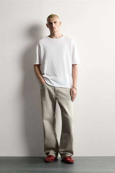 T-SHIRT EN MAILLE À TEXTURE IRRÉGULIÈRE - Blanc de Zara - Image 0