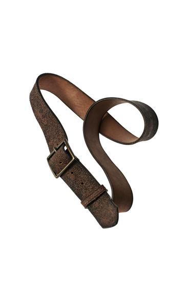 חגורת עור עם אפקט וינטג' - חום של Zara