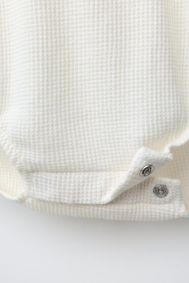 WAFFLE-KNIT HENLEY BODYSUIT - Ecru by Zara - Image 3