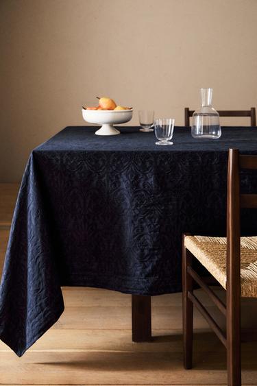 FLORAL JACQUARD TABLECLOTH - Blue by Zara