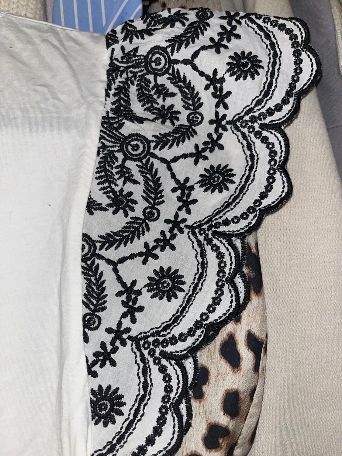 EMBROIDERED TOP - Image 3