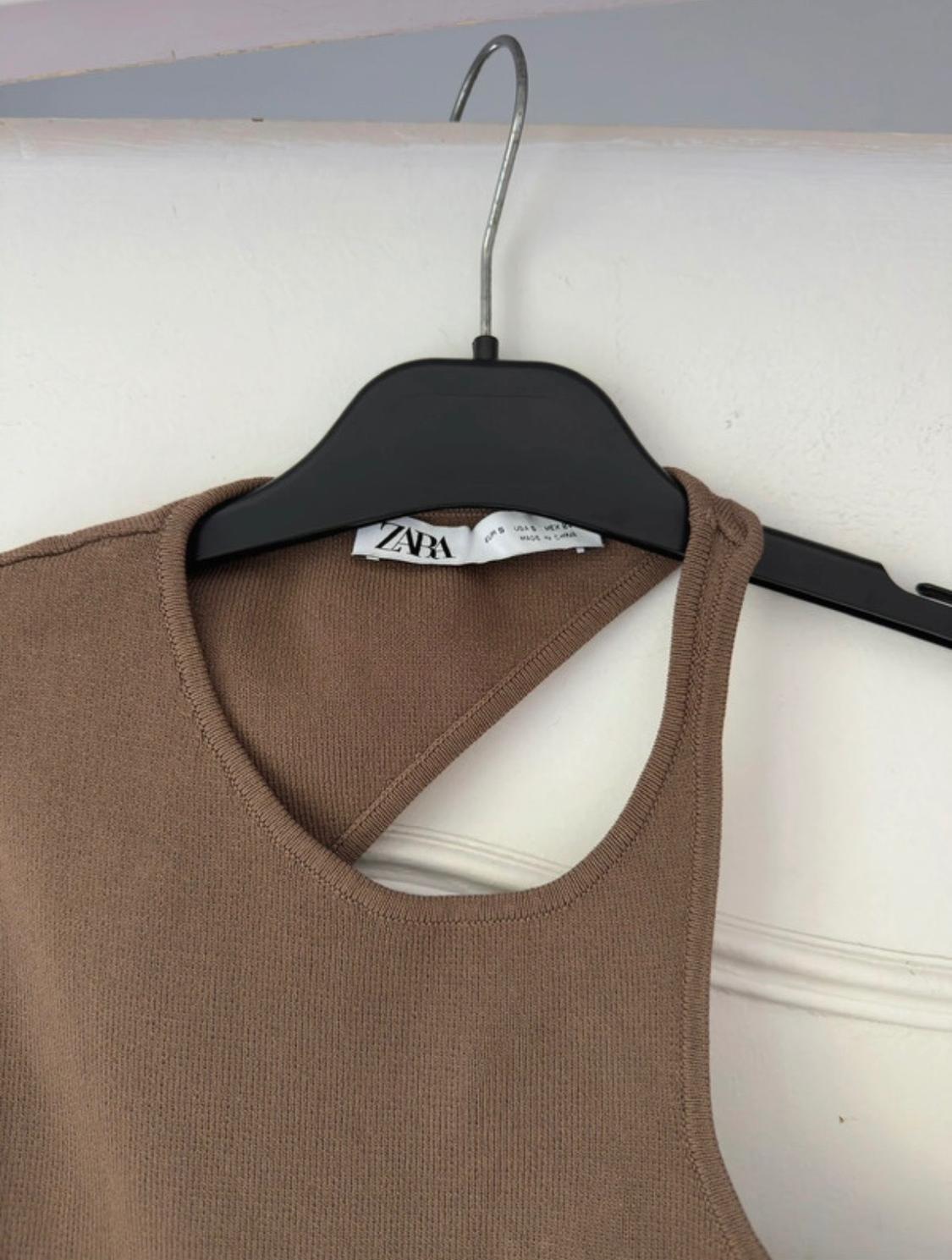 ASYMMETRIC KNIT SWEATER - Image 3