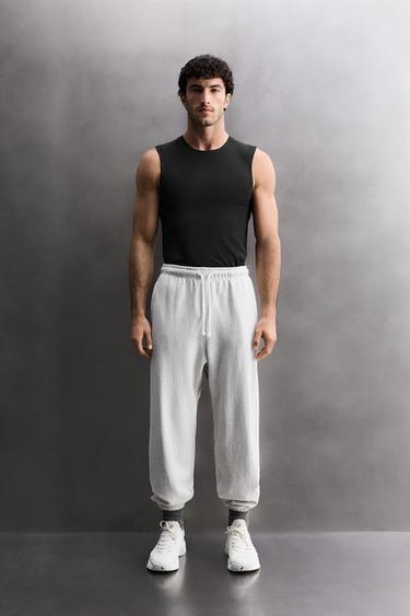 Zara FIRST LAYER TANK TOP - Black