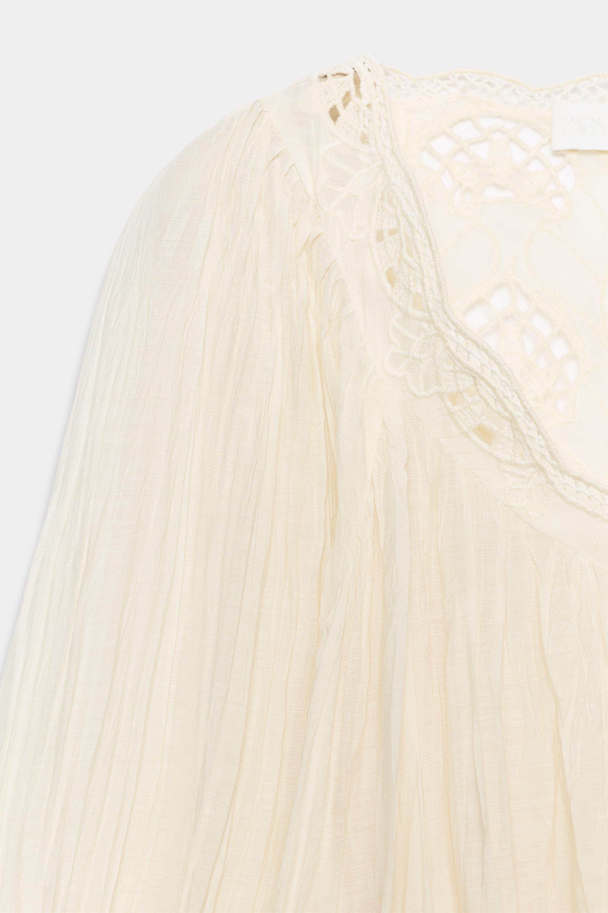 ZW COLLECTION EMBROIDERED CRINKLE BLOUSE