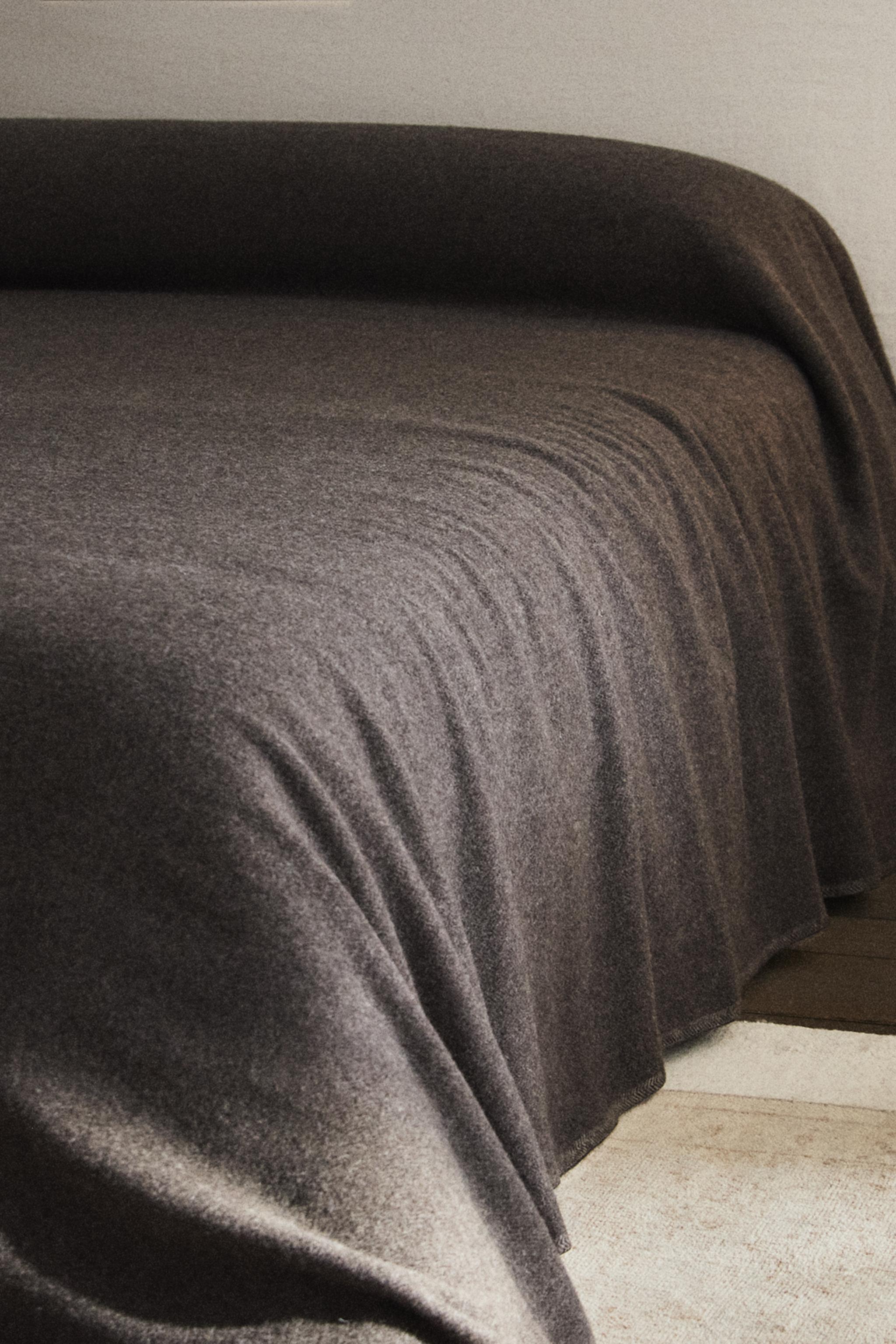 JETÉ DE LIT LAINE CHEVRON