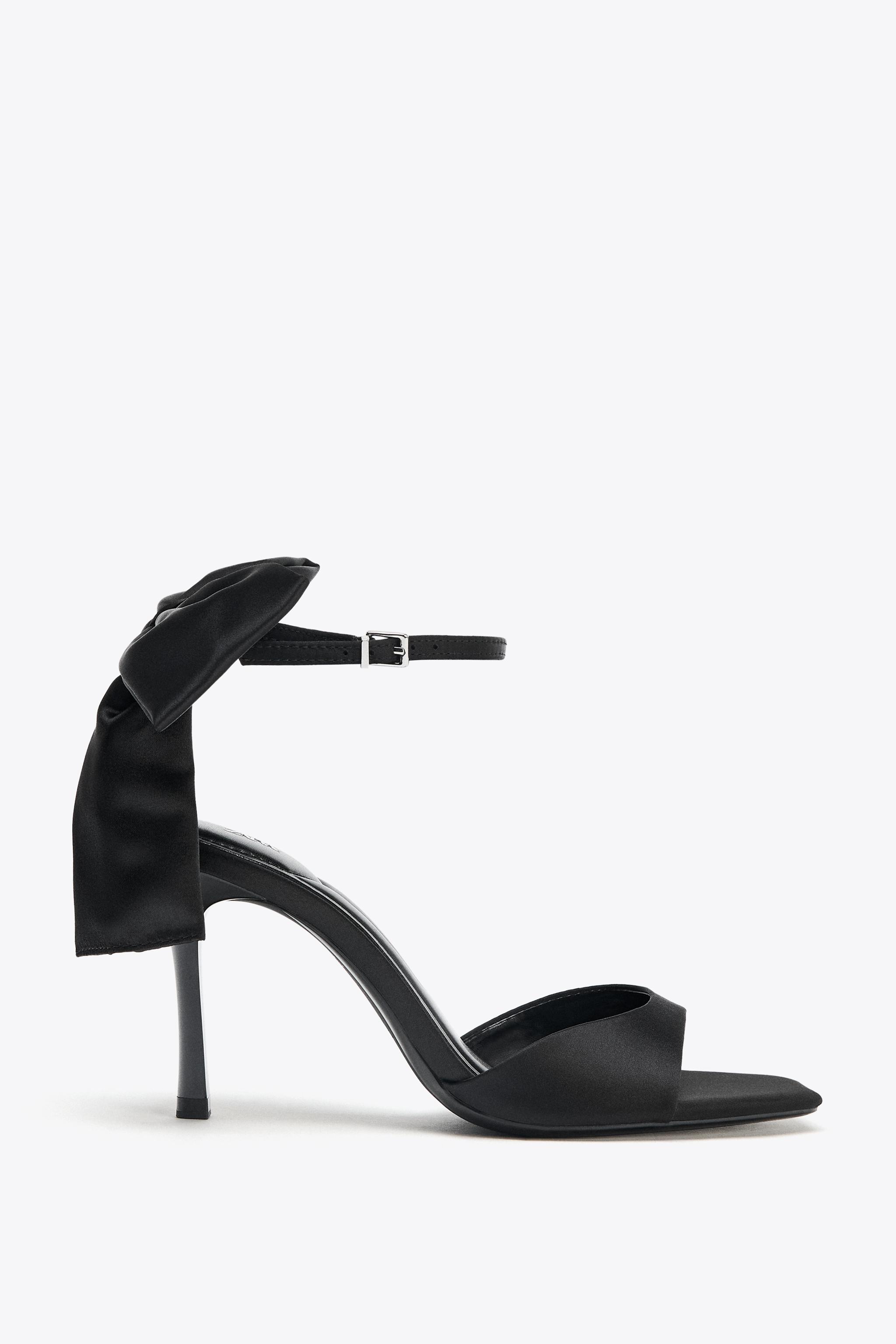 MAXI BOW HEELED SANDALS