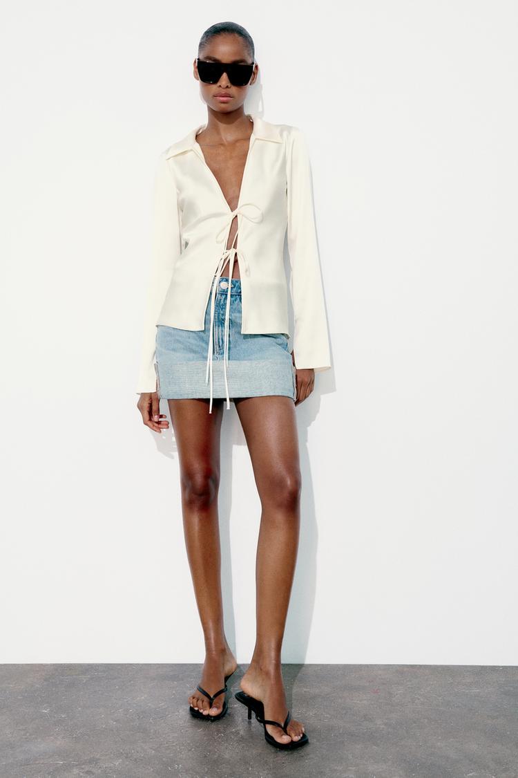 Jinsiy gozal oriq yalangoch qiz