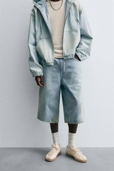 Zara VINTAGE EFFECT BAGGY FIT DENIM SHORTS - Light blue