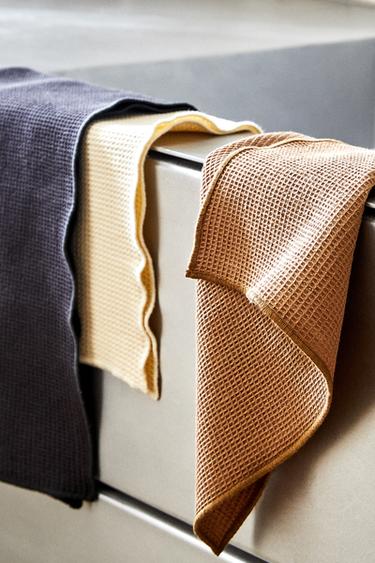 WAFFLE-KNIT CLEANING TEA TOWELS (PACK OF 3) - Grey / Tan by Zara - Image 6