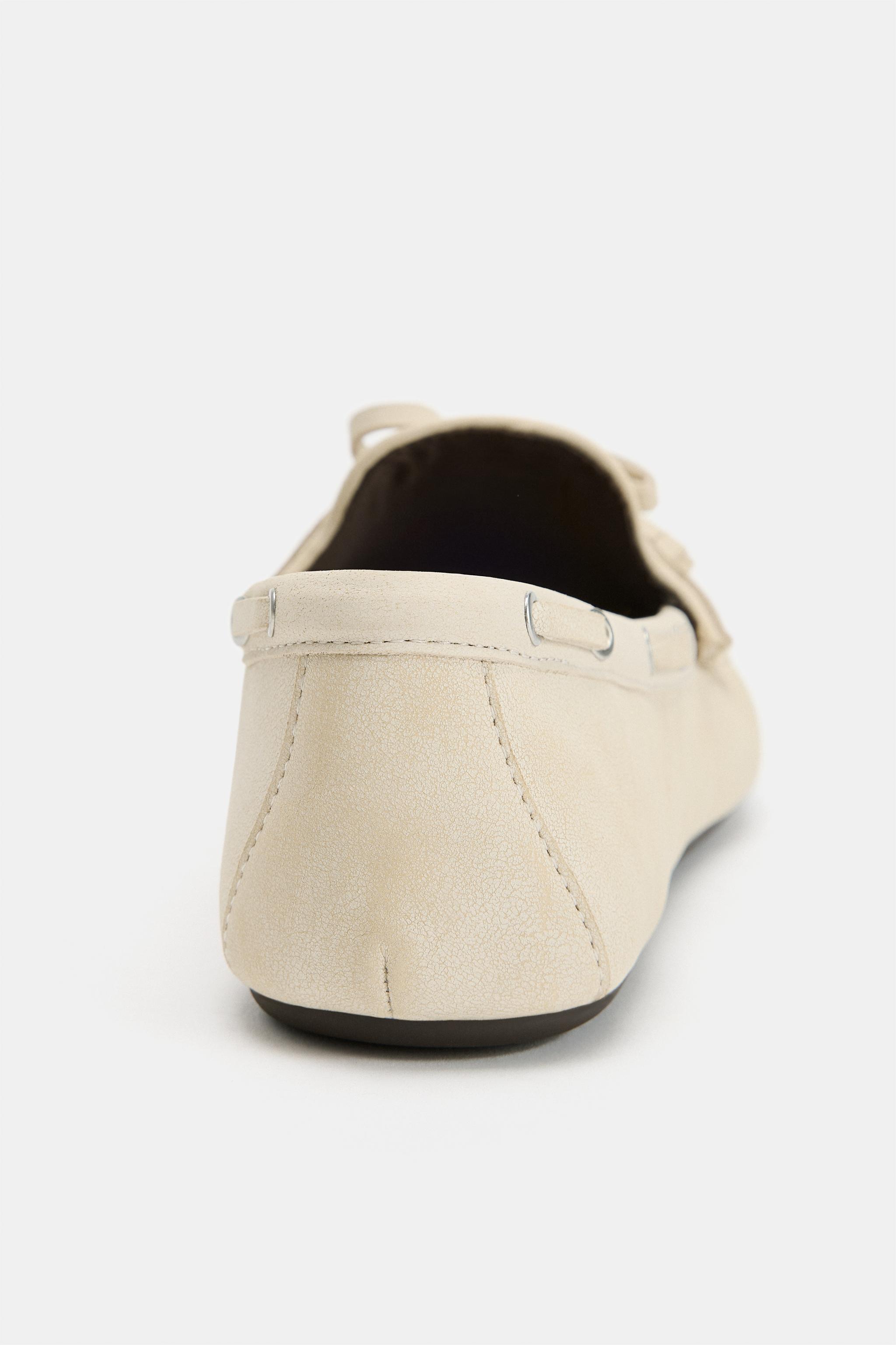 LEATHER GATHERED FLAT LOAFERS