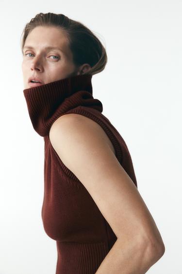 CHALECO PUNTO CUELLO SUBIDO - Marrón oscuro de Zara