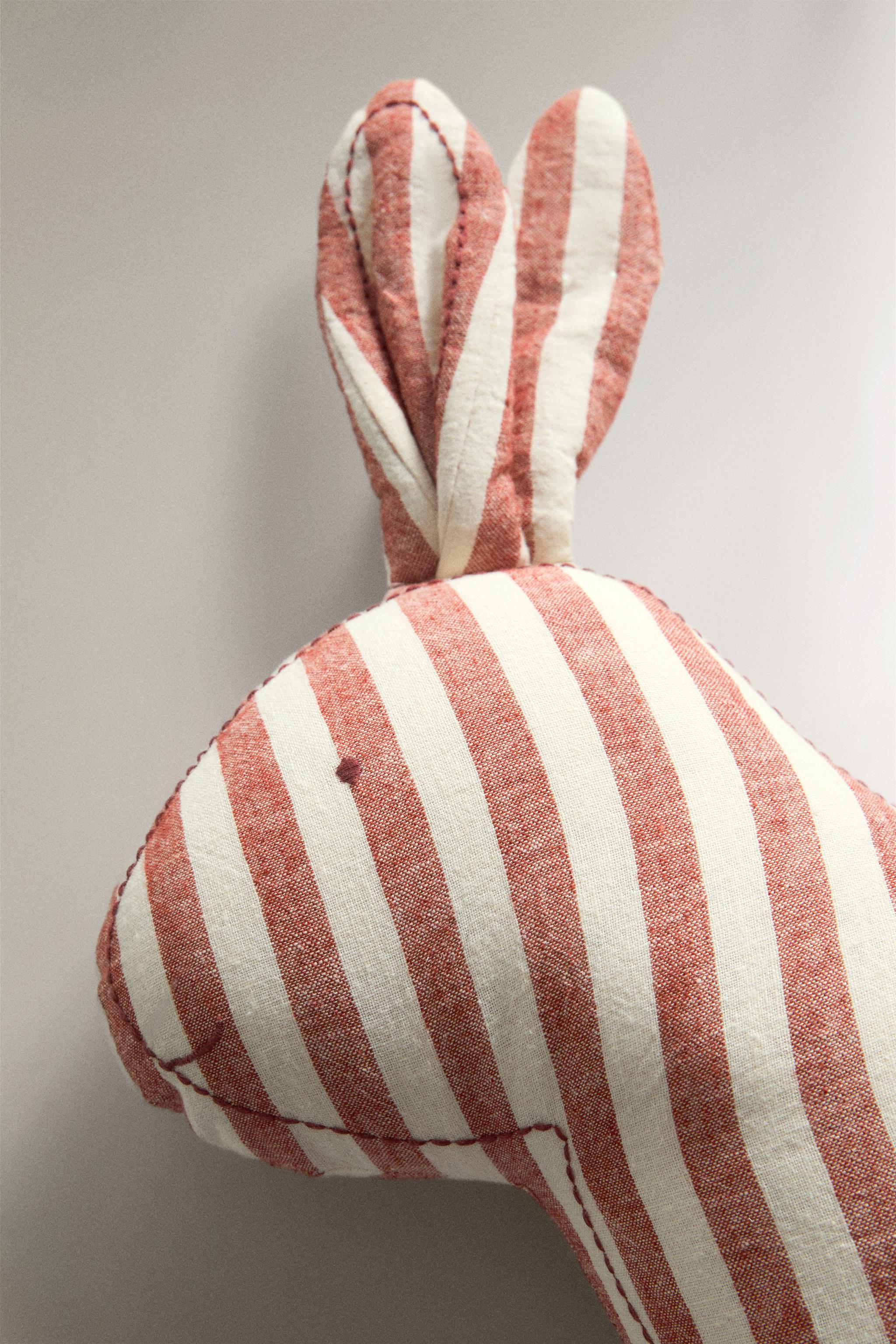 Zara KIDS' RABBIT CUSHION — фото 2