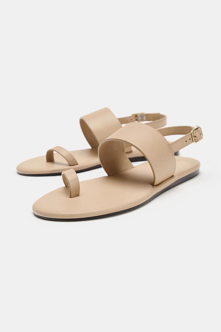 Sandalias planas de cuero 3