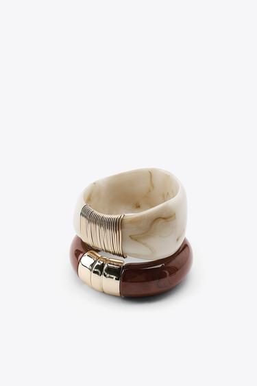 PACK OF 2 RIGID RESIN BRACELETS - Brown by Zara