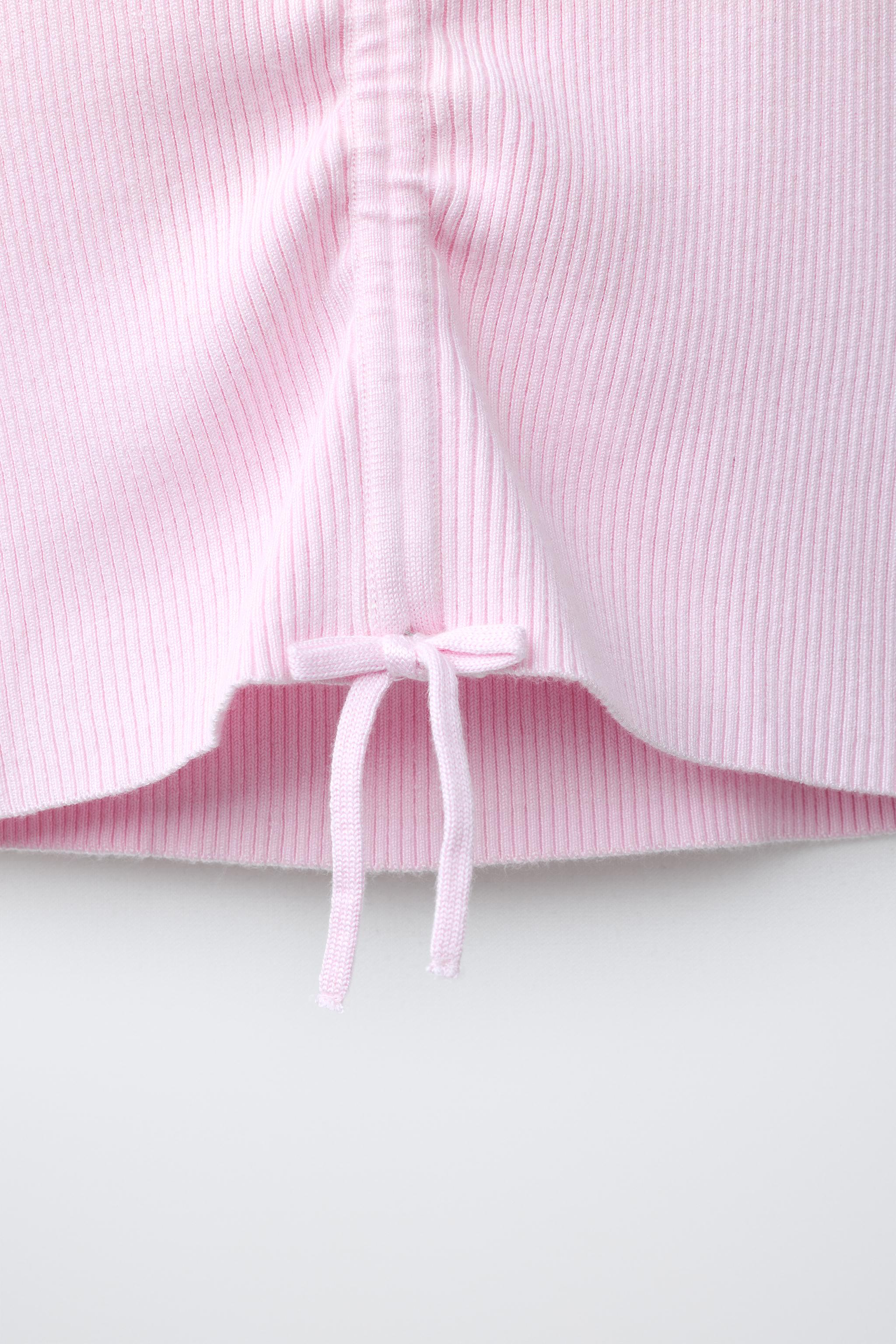 RIBBED KNIT RUCHED TOP