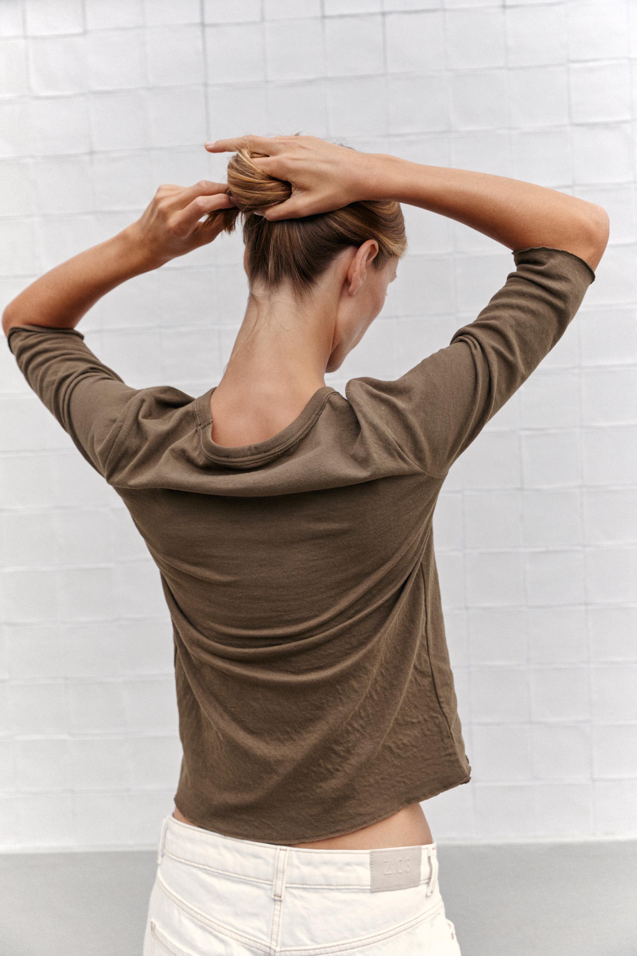 DOUBLE-SIDED T-SHIRT